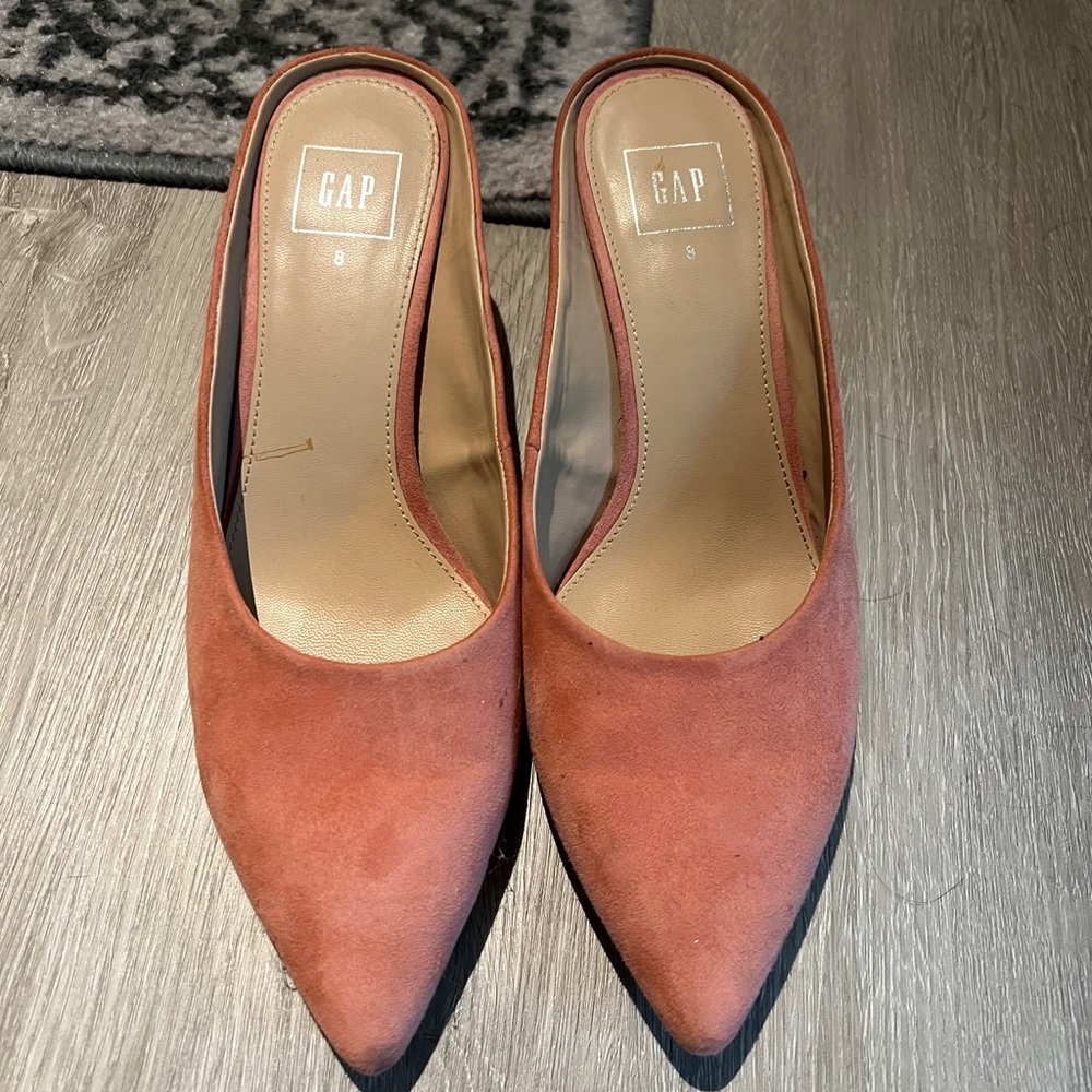 Gap Rose Suede Slip-on Block Heels Size 8
